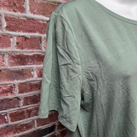 A NewβDay Green Wrap T-Shirt Dress Large Short Sleeve Mini Crew Neck Stretchy - Picture 4 of 6
